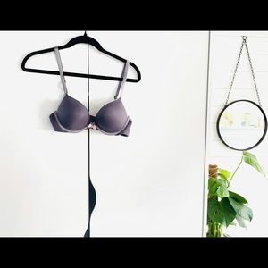 Victoria’s Secret 34B Body By Victoria Push-up